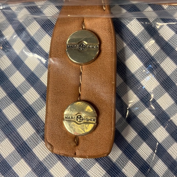 SOLD!!!! NWT! Marc Fisher Tote bag - Picture 2 of 5